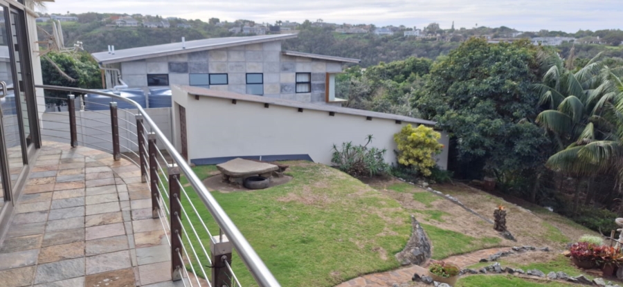 5 Bedroom Property for Sale in Nahoon Beach Eastern Cape